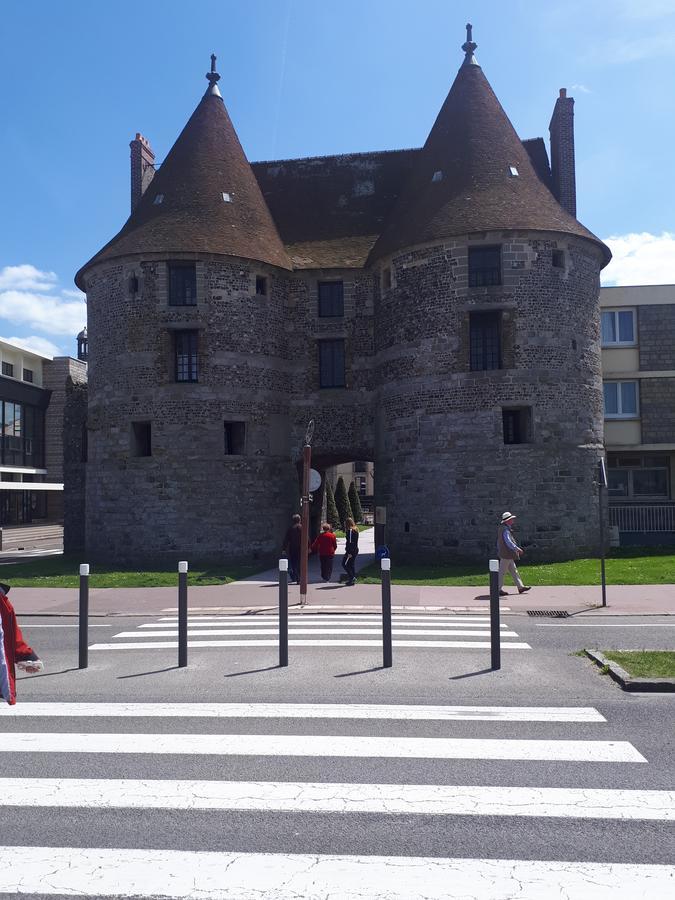 Le Kaleho, Grand Duplex Au Coeur De Dieppe - Netflix Экстерьер фото
